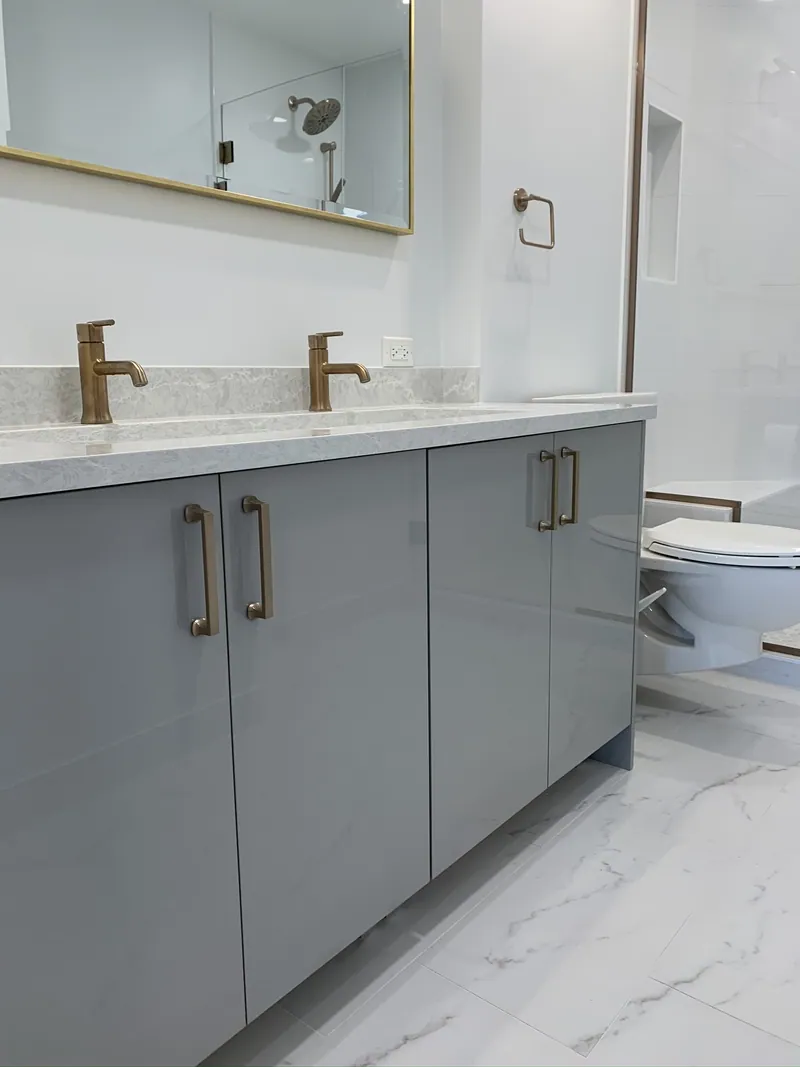 Bathroom remodel in Park Ridge, IL — photo 3