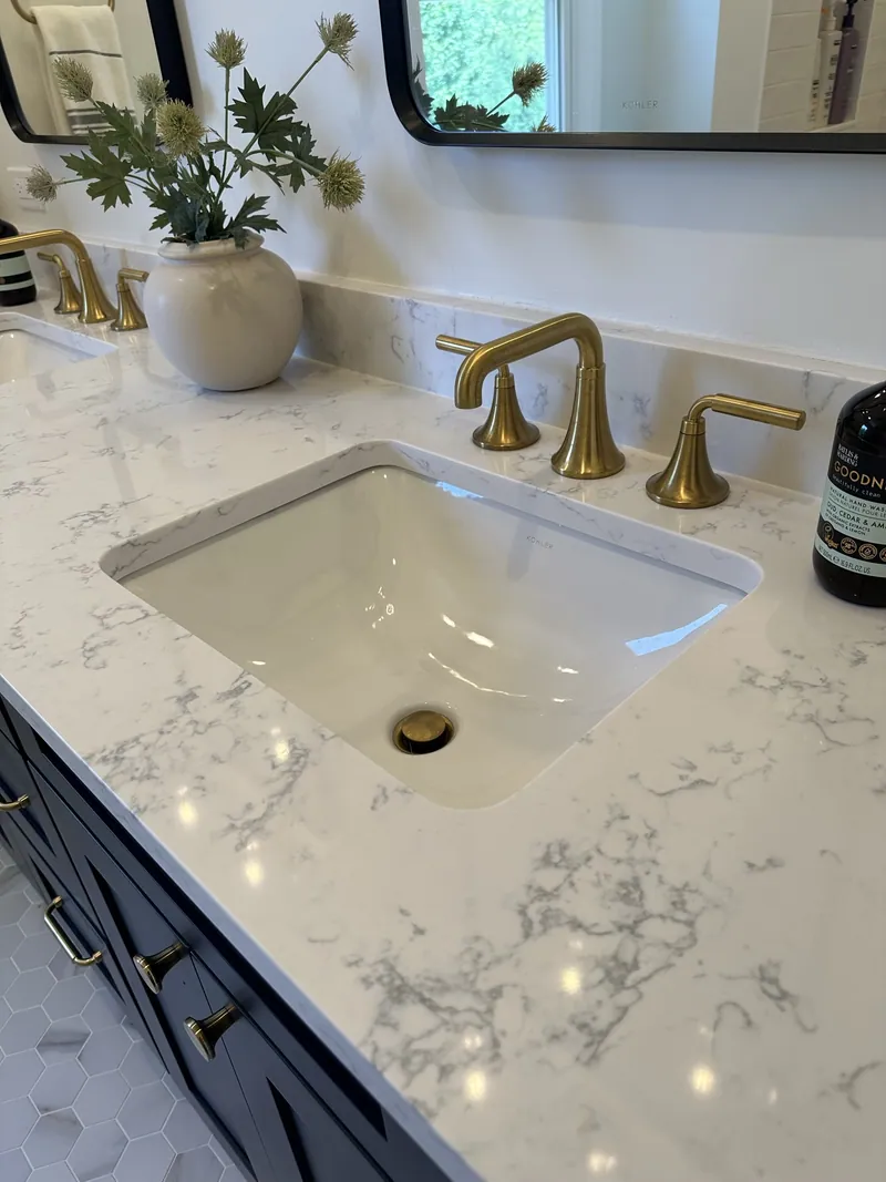 Bathroom remodel in Northbrook, IL — photo 4