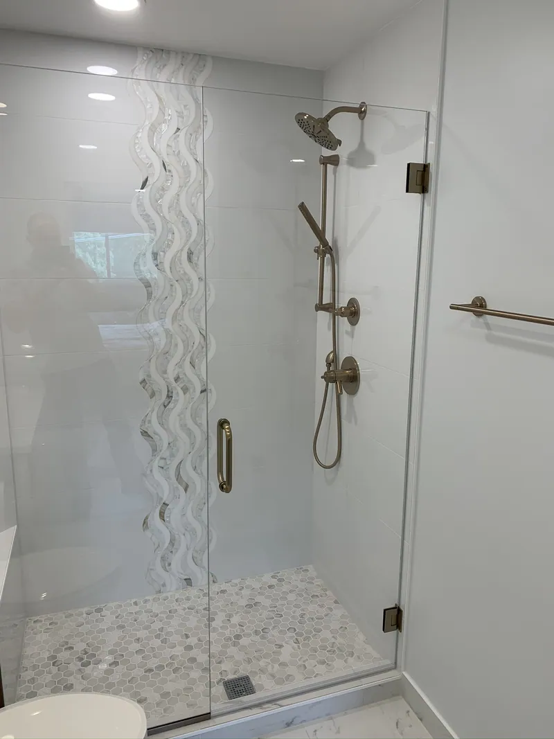 Bathroom remodel in Park Ridge, IL — photo 4